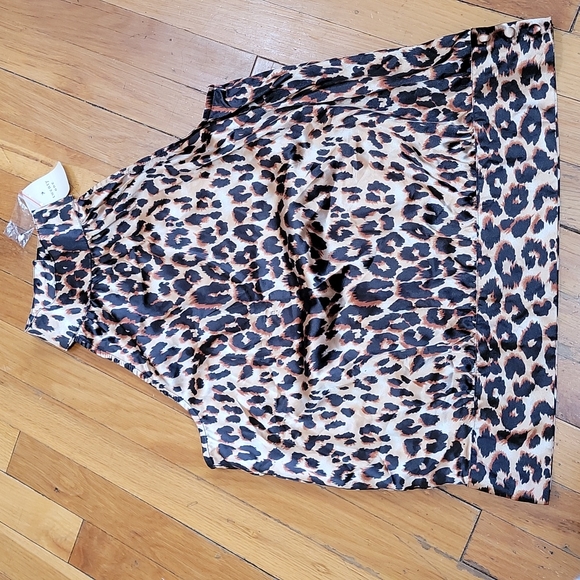 ‼️🆕️‼️Forever 21 Leopard Print Halter Top - Picture 1 of 5